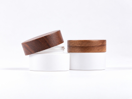 kosmetikdose-walnuss-holz-eco